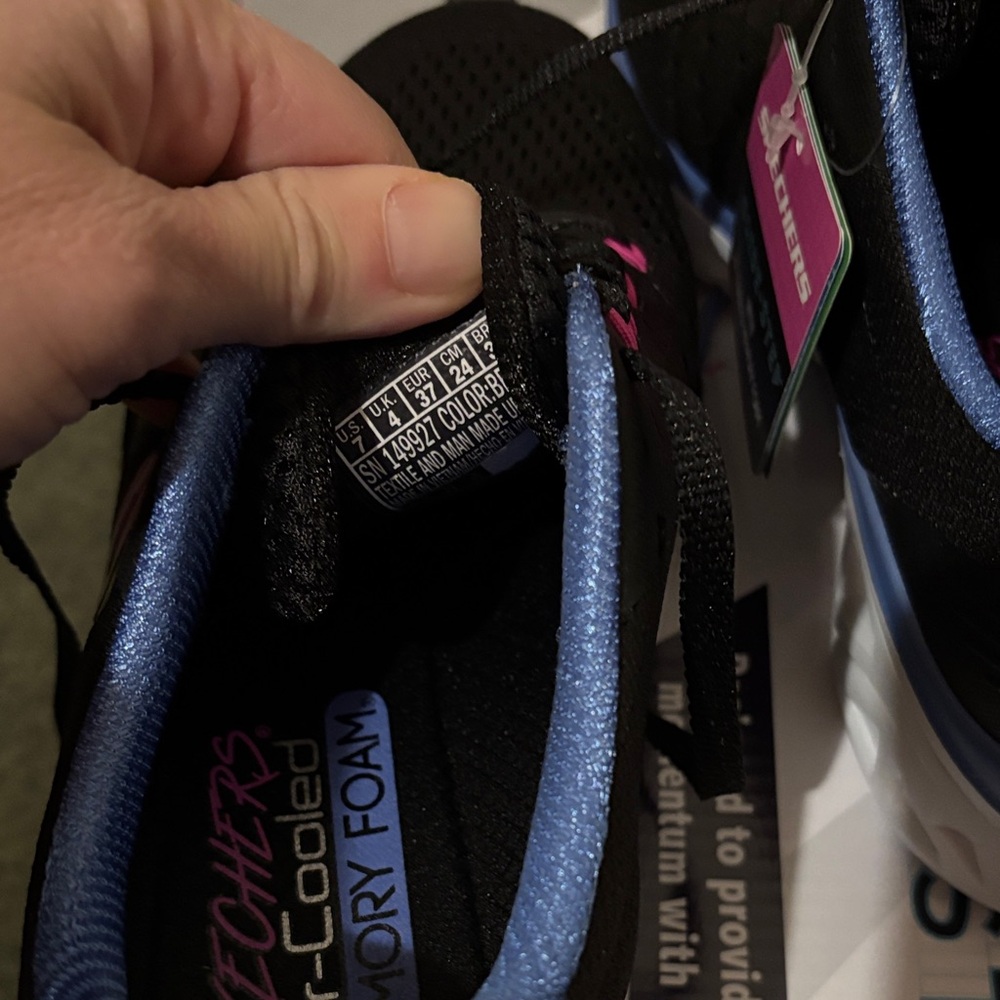 Skechers Black and Pink Running Shoes - Picture 6 of 7